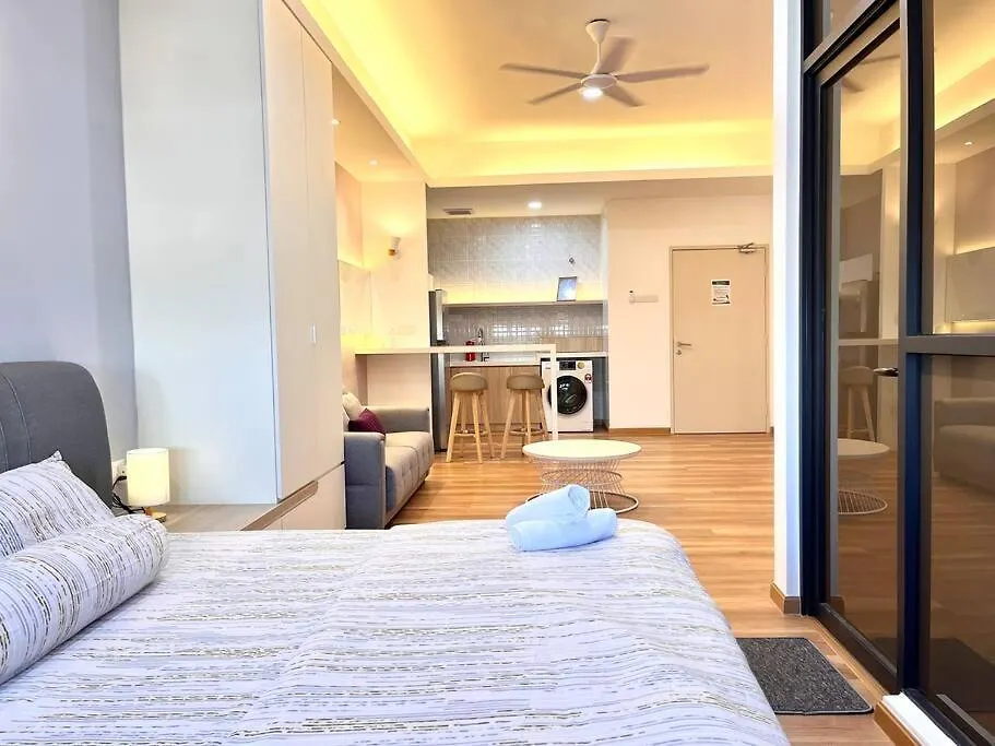 アパート Urban Vista @ The Quartz Residence: City Center Retreat With Infinitypool Malacca