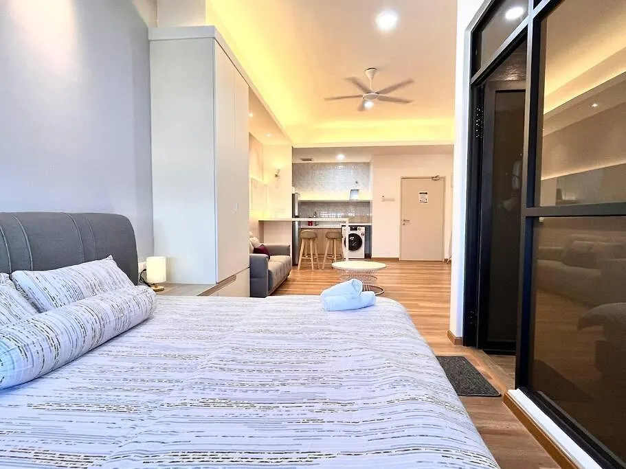 Urban Vista @ The Quartz Residence: City Center Retreat With Infinitypool Malacca 0*,  マレーシア